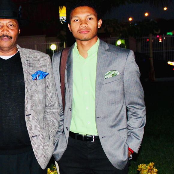 Meet your Posher, Ross - Picture 1 of 1